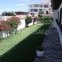 Villa in Spain, Canary Islands, Santa Cruz de Tenerife, 780 sq.m.