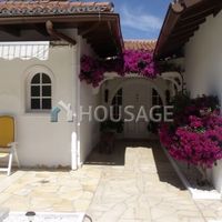 Villa in Spain, Canary Islands, Santa Cruz de Tenerife, 780 sq.m.