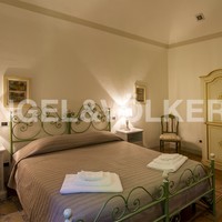 House in the suburbs in Italy, Umbria, Perugia, 5908 sq.m.