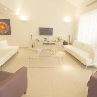 Villa in Israel, 380 sq.m.