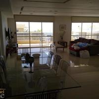 Flat in Israel, 300 sq.m.