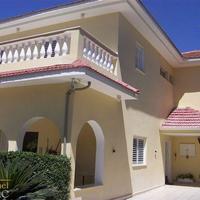 Villa in Israel, 400 sq.m.