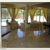 Villa in Israel, 490 sq.m.
