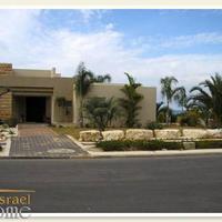 Villa in Israel, 370 sq.m.