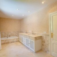 Villa in Spain, Canary Islands, Santa Cruz de la Palma, 580 sq.m.