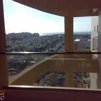 Flat in Israel, 135 sq.m.