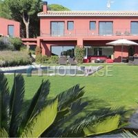 House in Spain, Catalunya, Sant Andreu de Llavaneres, 408 sq.m.