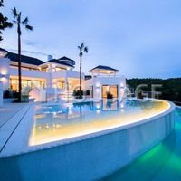 Вилла в Испании, Андалусия, 1080 кв.м.