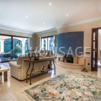 Villa in Spain, Catalunya, Gava, 700 sq.m.