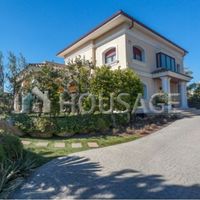Villa in Spain, Catalunya, Gava, 700 sq.m.