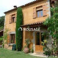 Вилла в Испании, Каталония, Сан-Андрес-де-Льеванерас, 400 кв.м.