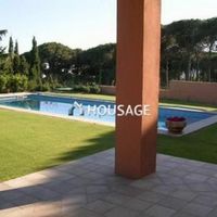 Вилла в Испании, Каталония, Сан-Андрес-де-Льеванерас, 400 кв.м.