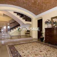 Villa in Spain, 930 sq.m.