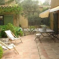 Villa in Spain, Catalunya, Girona, 400 sq.m.