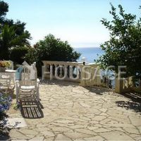 Вилла в Испании, Каталония, Жирона, 300 кв.м.