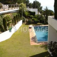 Villa in Spain, Catalunya, Girona, 300 sq.m.