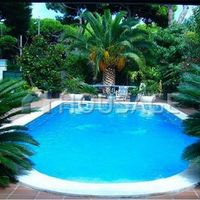 Villa in Spain, Catalunya, Gava, 500 sq.m.
