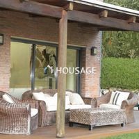 Вилла в Испании, Каталония, Сан-Андрес-де-Льеванерас, 350 кв.м.