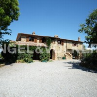 House in Italy, Umbria, Perugia, 280 sq.m.