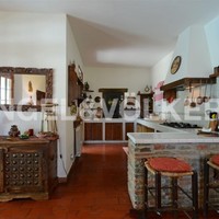 House in Italy, Umbria, Perugia, 180 sq.m.