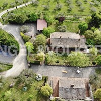 House in Italy, Umbria, Perugia, 350 sq.m.