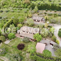 House in Italy, Umbria, Perugia, 350 sq.m.