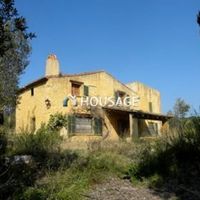 Вилла в Испании, Каталония, Сан-Андрес-де-Льеванерас, 253 кв.м.