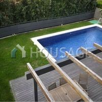 Вилла в Испании, Каталония, Сан-Андрес-де-Льеванерас, 400 кв.м.