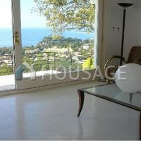 Villa in Spain, Catalunya, Girona, 210 sq.m.