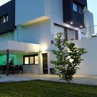Villa in Greece, 340 sq.m.
