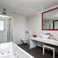 Villa in Greece, 340 sq.m.