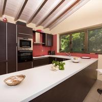 Отель (гостиница) в Греции, 300 кв.м.