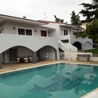 Villa in Greece, 400 sq.m.
