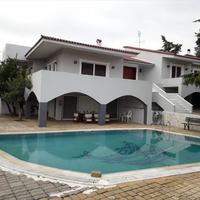 Villa in Greece, 400 sq.m.