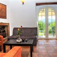 Villa in Greece, 400 sq.m.