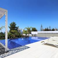 Villa in Republic of Cyprus, 885 sq.m.
