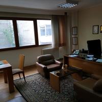 Бизнес-центр в Греции, 180 кв.м.