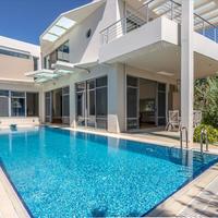 Villa in Greece, 620 sq.m.