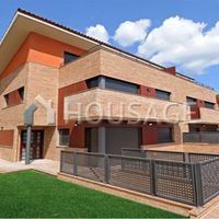 Apartment in Spain, 378 sq.m.