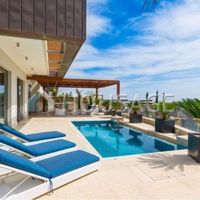 Villa in Republic of Cyprus, Lemesou, 520 sq.m.