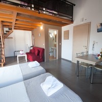 Бизнес-центр в Греции, 850 кв.м.