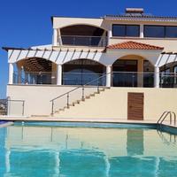 Villa in Republic of Cyprus, 440 sq.m.