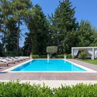 Villa in Greece, 480 sq.m.