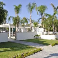 Другая коммерческая недвижимость на Кипре, Лимасол, 256 кв.м.