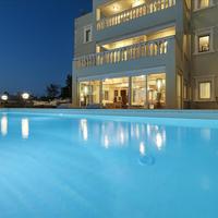 Villa in Greece, 590 sq.m.