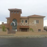 Villa in Republic of Cyprus, Lemesou, 420 sq.m.