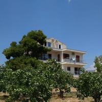 Business center in Greece, 480 sq.m.