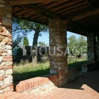 House in Italy, Siena, 1000 sq.m.