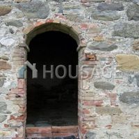 House in Italy, Siena, 500 sq.m.