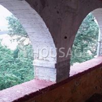 House in Italy, Siena, 500 sq.m.